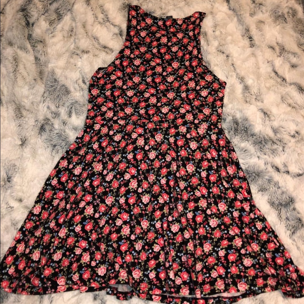 Flowy flower dress